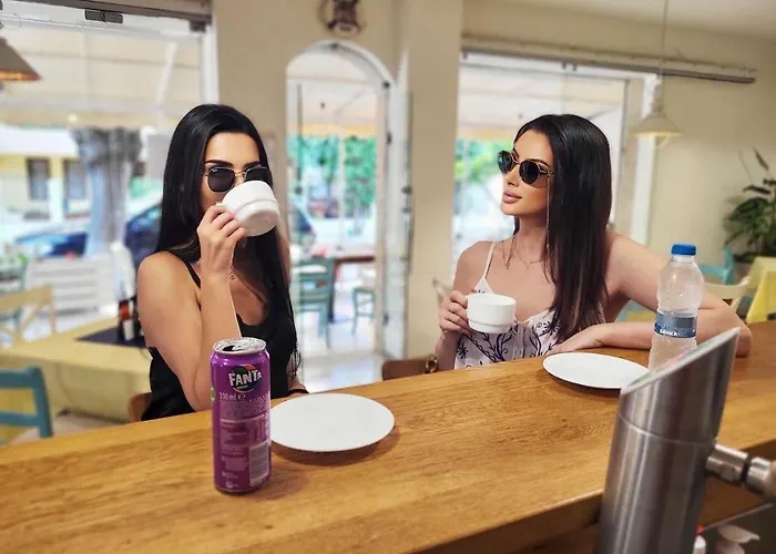 酒店 зонарита