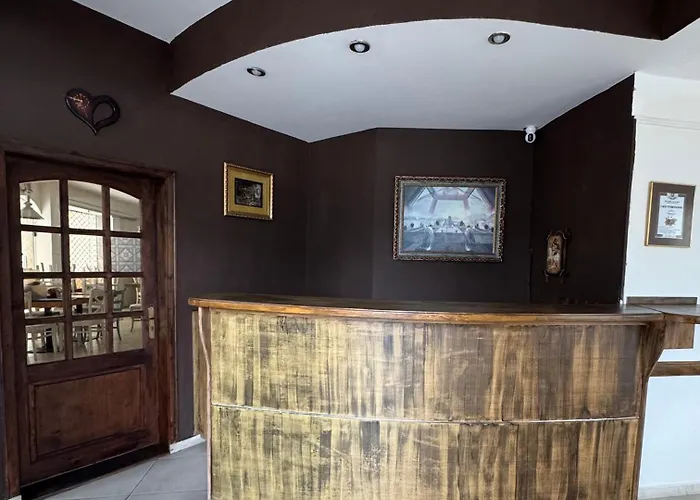 酒店 зонарита