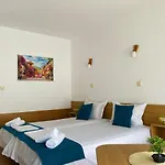 зонарита Хотел 2*