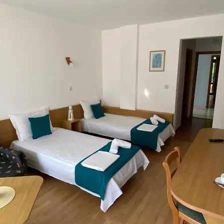 Otel зонарита Primorsko