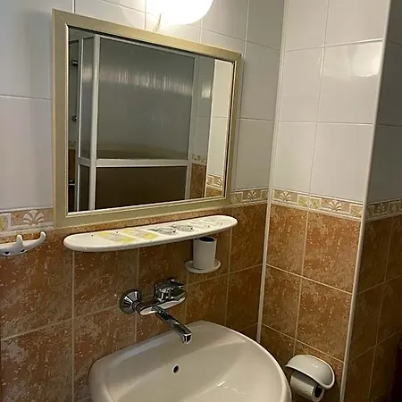 зонарита Otel Primorsko