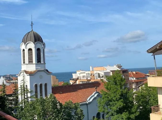 зонарита Hotel Primorsko