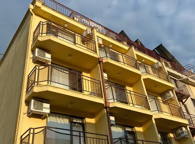 зонарита Hotel Primorsko